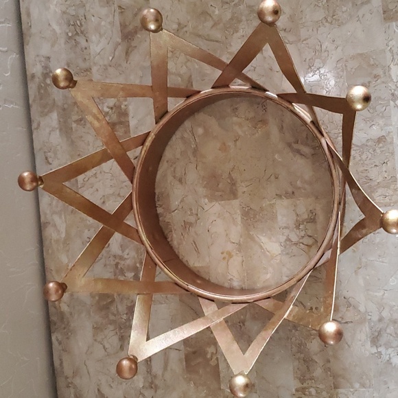 Vintage Brass Crown - Picture 3 of 3